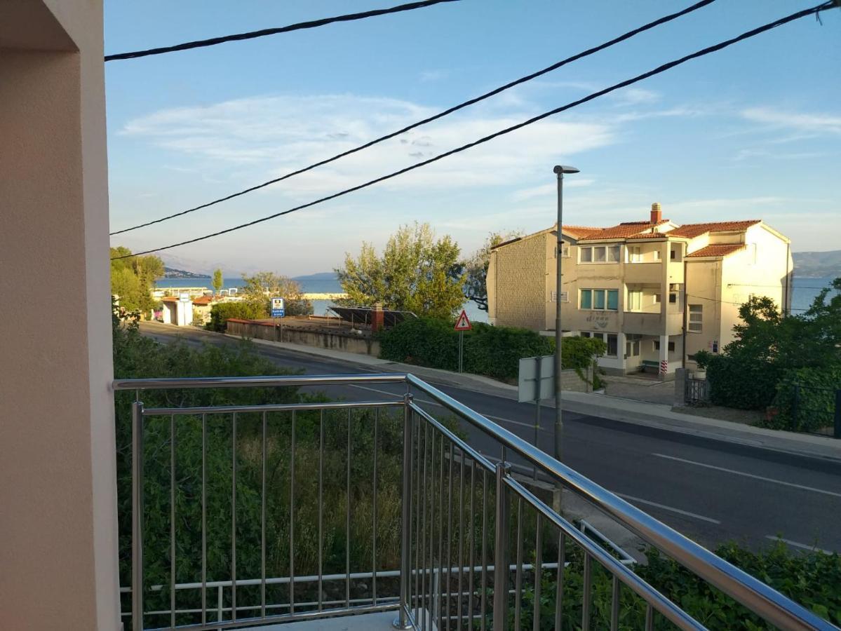 Charming Apartments Duce Omiš Extérieur photo