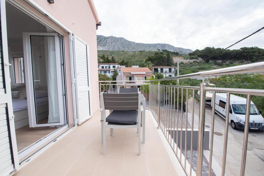 Charming Apartments Duce Omiš Extérieur photo